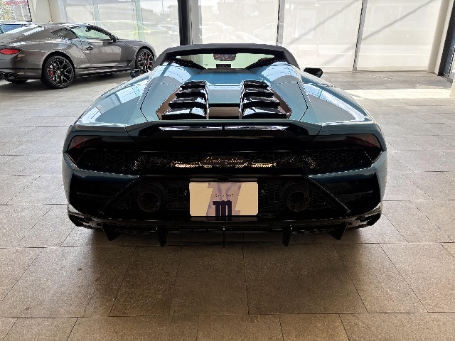 LAMBORGHINI HURACAN 2024 Image 23