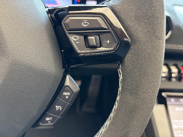 LAMBORGHINI HURACAN 2024 Image 42