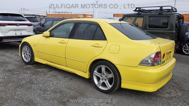 TOYOTA ALTEZZA 1998 Image 9