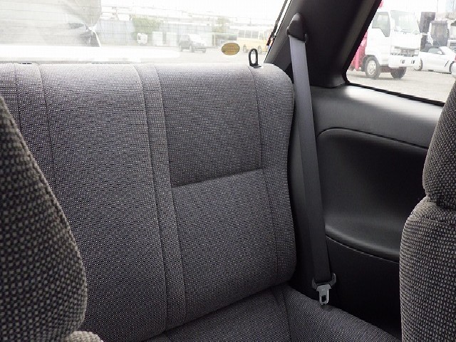 NISSAN SILVIA 1992 Image 24