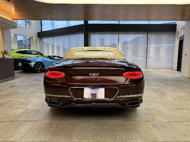 BENTLEY CONTINENTAL 2022 Image 20