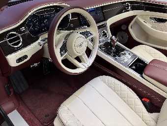 BENTLEY CONTINENTAL 2022 Image 22