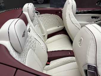 BENTLEY CONTINENTAL 2022 Image 32