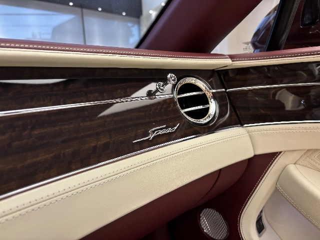 BENTLEY CONTINENTAL 2022 Image 52