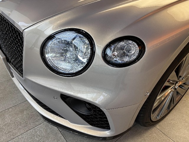 BENTLEY CONTINENTAL 2023 Image 19