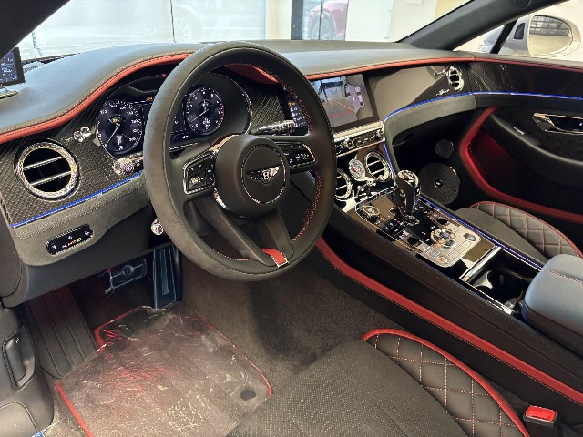 BENTLEY CONTINENTAL 2023 Image 21