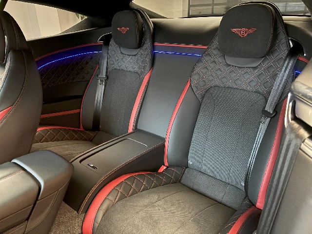 BENTLEY CONTINENTAL 2023 Image 25