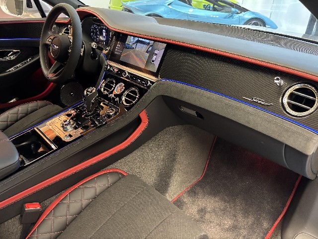 BENTLEY CONTINENTAL 2023 Image 26