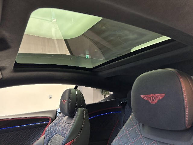 BENTLEY CONTINENTAL 2023 Image 44
