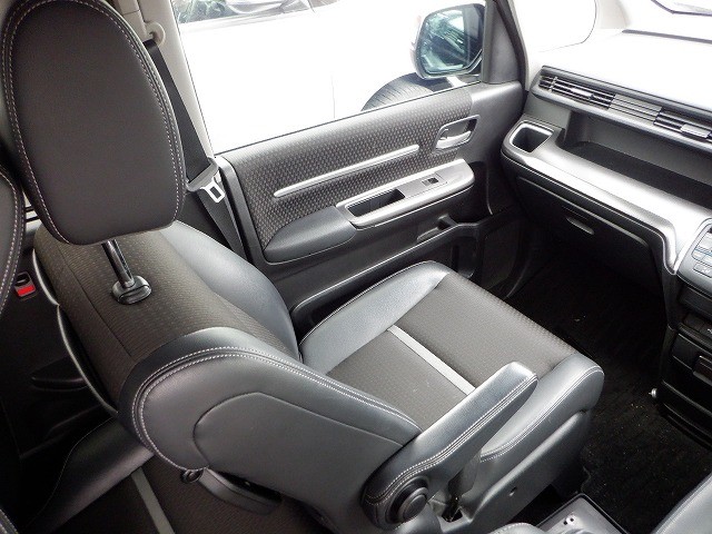 HONDA STEPWGN SPADA 2021 Image 22