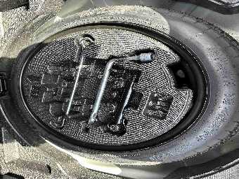 TOYOTA COROLLA 2019 Image 9