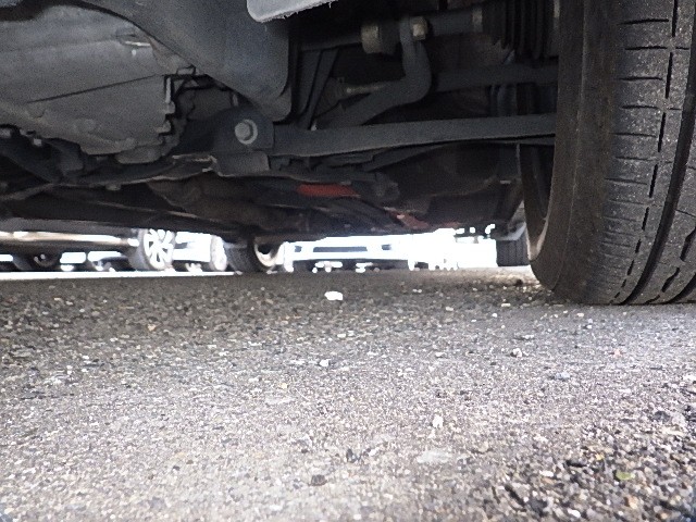 TOYOTA VITZ 2017 Image 27