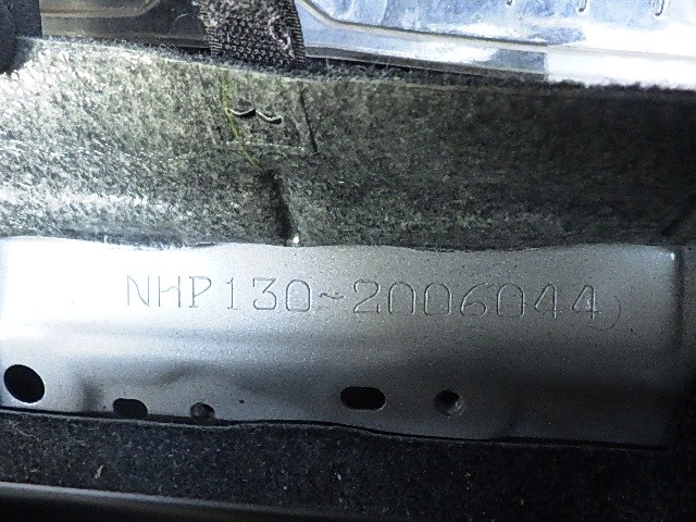 TOYOTA VITZ 2017 Image 31