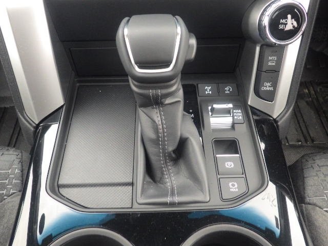 TOYOTA LAND CRUISER 2023 Image 35