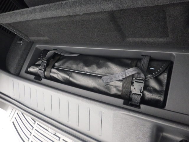 TOYOTA LAND CRUISER 2023 Image 44