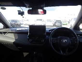 TOYOTA COROLLA TOURING 2020 Image 8