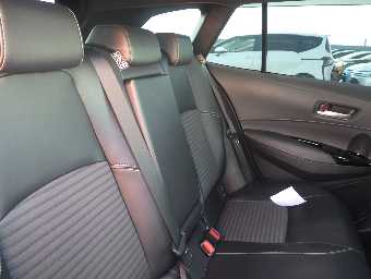 TOYOTA COROLLA TOURING 2020 Image 10