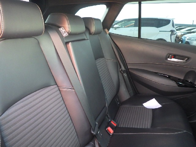 TOYOTA COROLLA TOURING 2020 Image 23