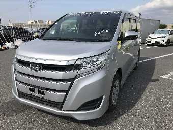 TOYOTA NOAH 2019 Image 1