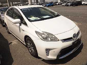 TOYOTA PRIUS 2012 Image 2