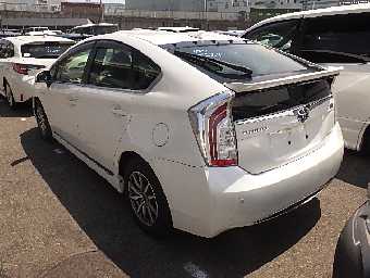 TOYOTA PRIUS 2012 Image 3
