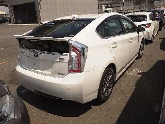 TOYOTA PRIUS 2012 Image 4
