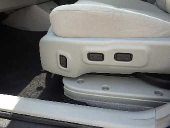 TOYOTA PRIUS 2012 Image 12