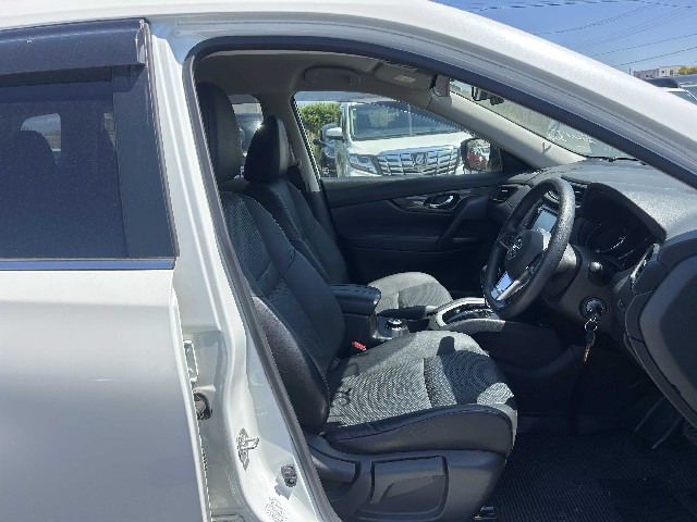 NISSAN X-TRAIL 2019 Image 22