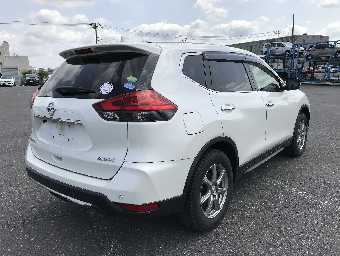 NISSAN X-TRAIL 2019 Image 3