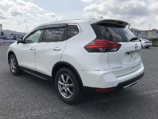 NISSAN X-TRAIL 2019 Image 21