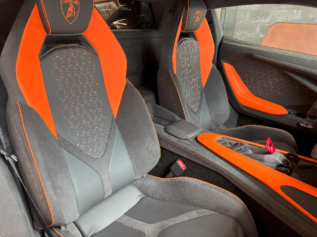 LAMBORGHINI REVUELTO 2025 Image 34