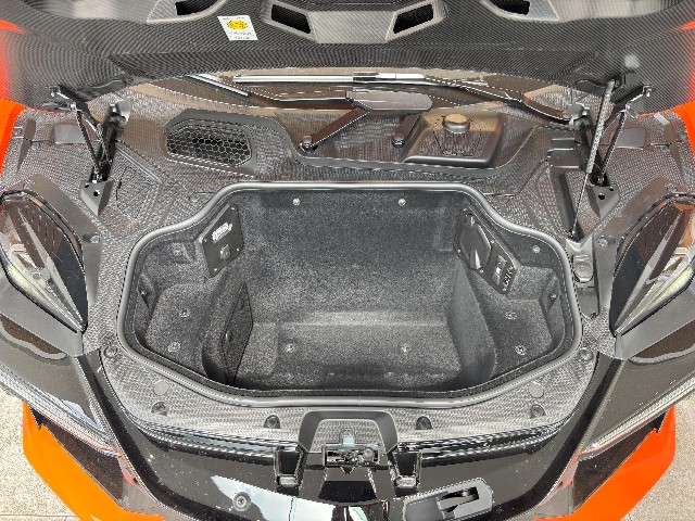 LAMBORGHINI REVUELTO 2025 Image 46