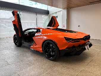 LAMBORGHINI REVUELTO 2025 Image 7