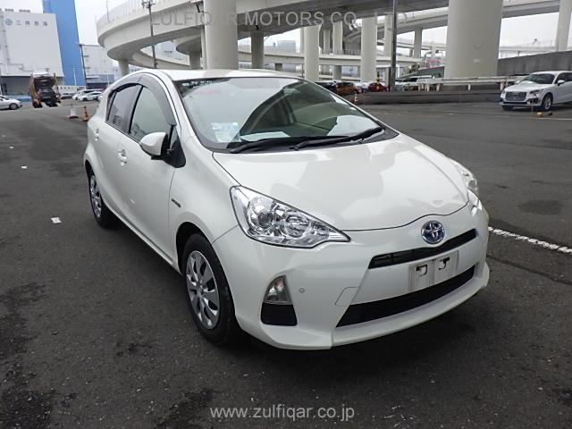 TOYOTA AQUA 2014 Image 11