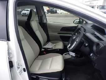 TOYOTA AQUA 2014 Image 8