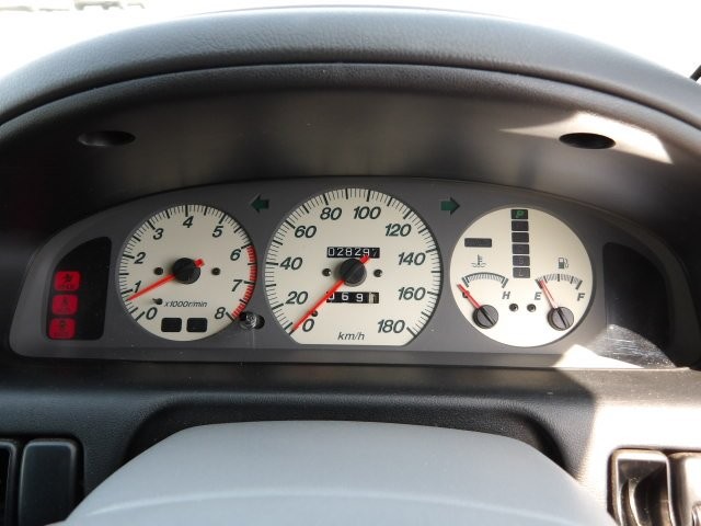 MAZDA BONGO FRIENDEE 2005 Image 19