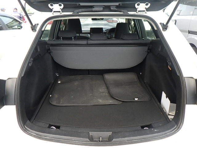 TOYOTA COROLLA TOURING 2020 Image 24