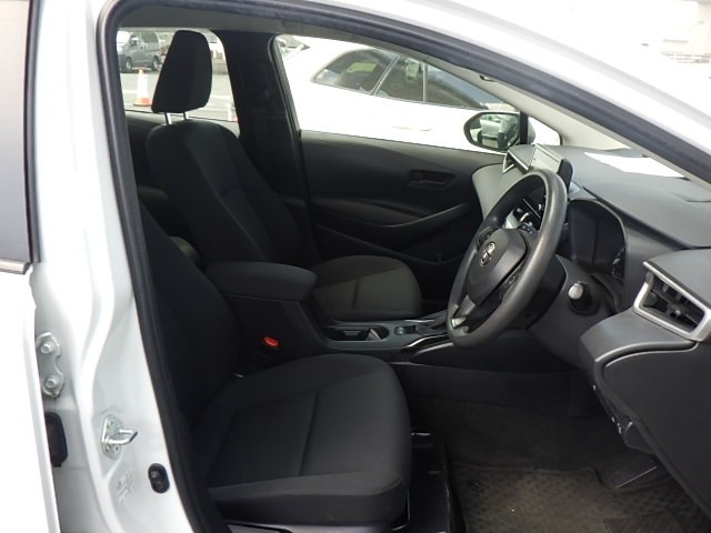 TOYOTA COROLLA TOURING 2020 Image 26