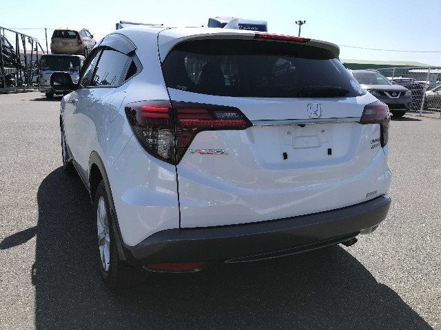 HONDA VEZEL 2020 Image 19