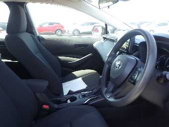 TOYOTA COROLLA TOURING 2019 Image 8