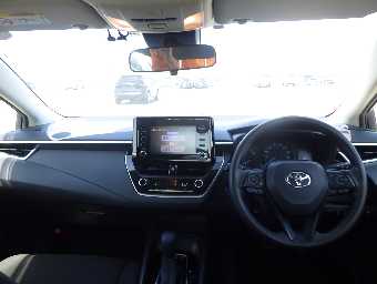 TOYOTA COROLLA TOURING 2019 Image 9