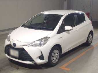 TOYOTA VITZ 2019 Image 1