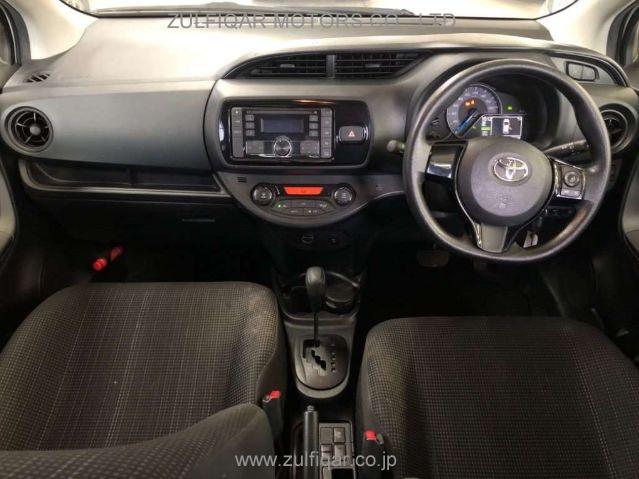 TOYOTA VITZ 2019 Image 6