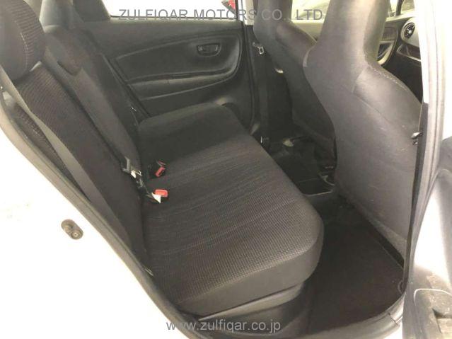TOYOTA VITZ 2019 Image 7