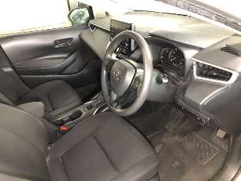 TOYOTA COROLLA TOURING 2020 Image 5