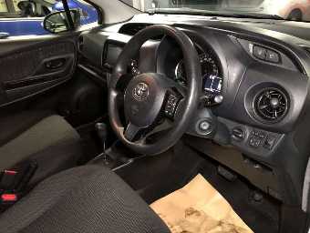 TOYOTA VITZ 2019 Image 5