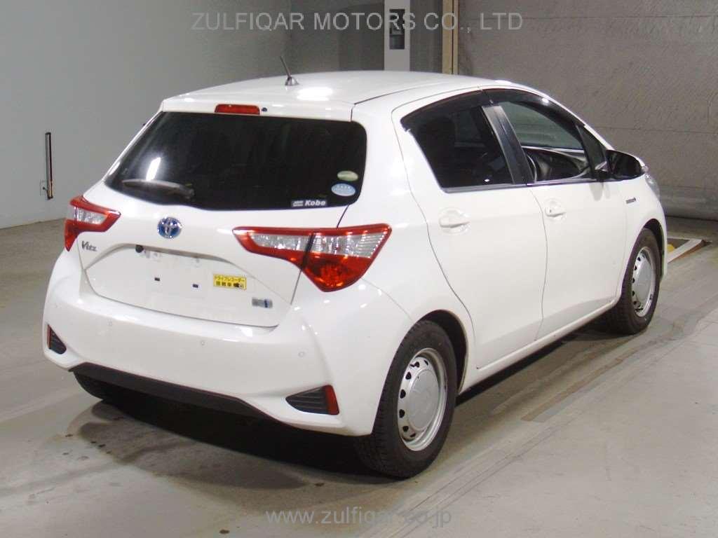 TOYOTA VITZ 2019 Image 2