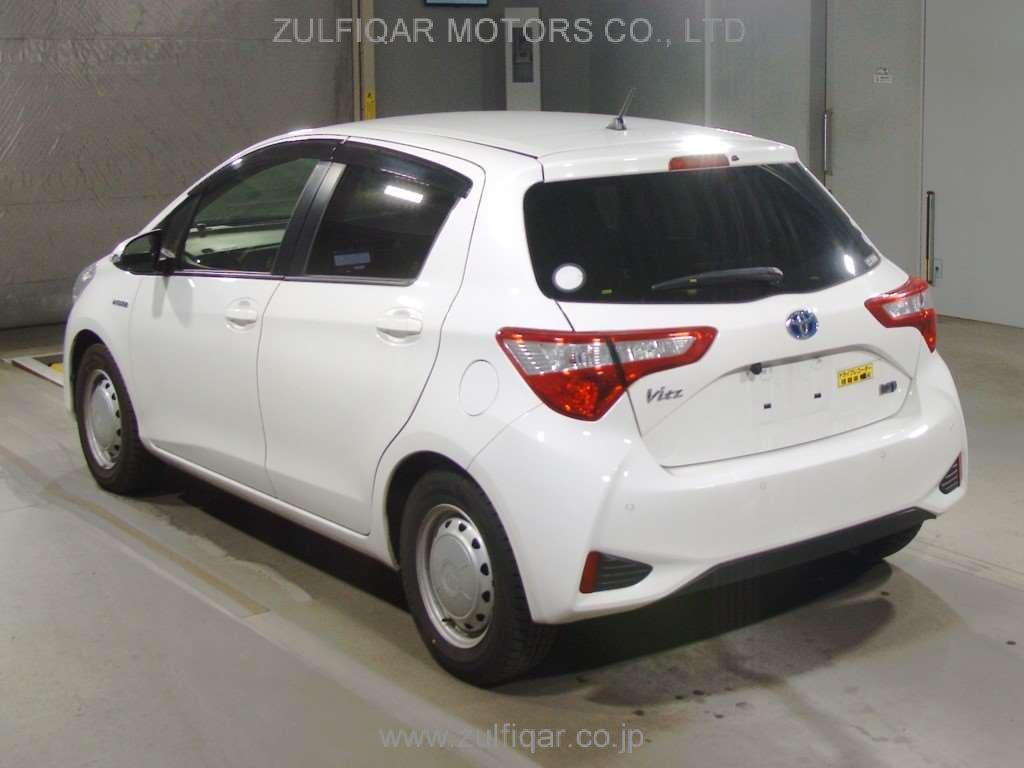 TOYOTA VITZ 2019 Image 4