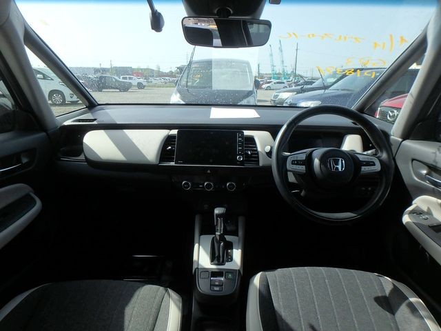 HONDA FIT HYBRID 2022 Image 23