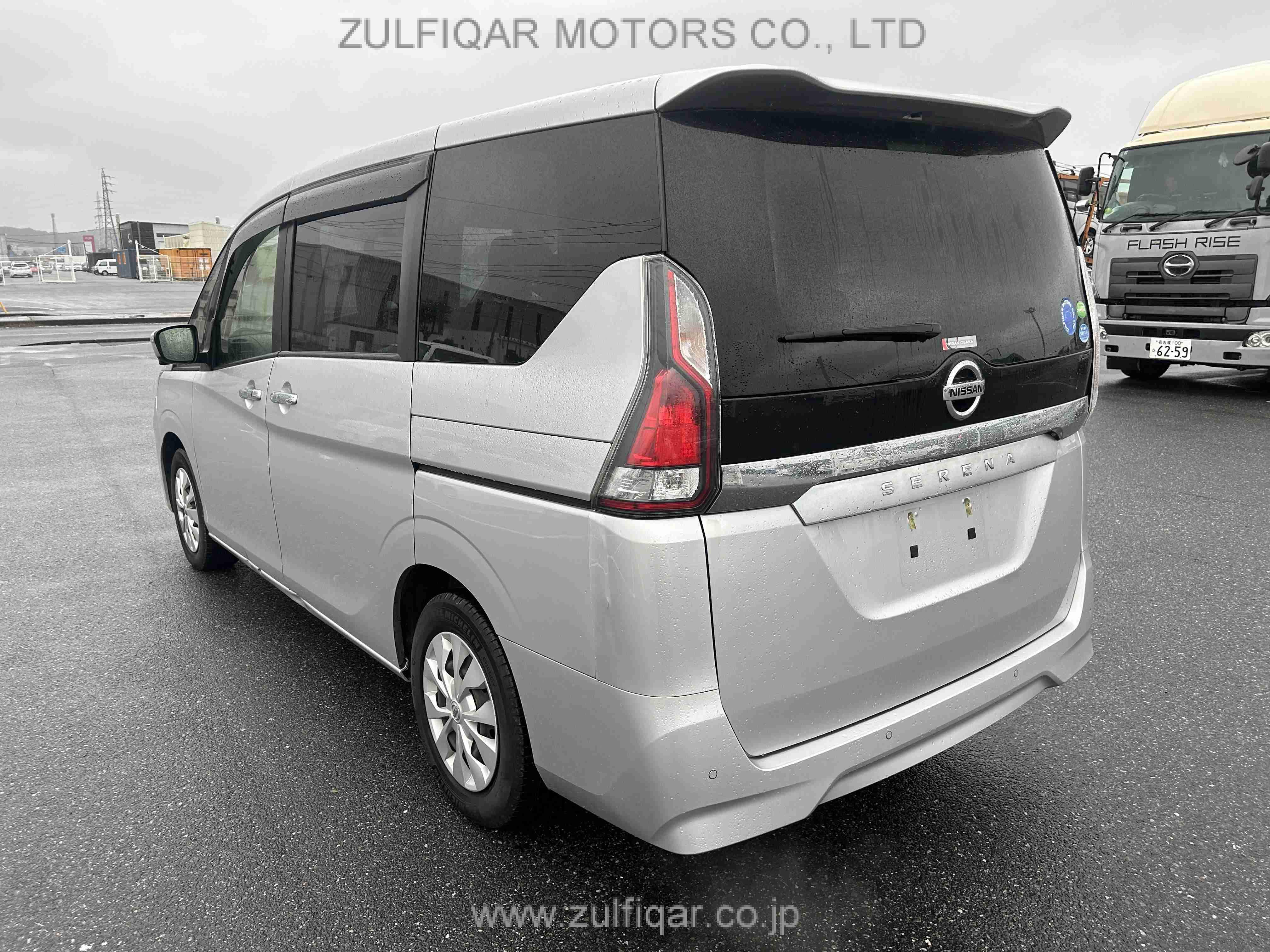 NISSAN SERENA 2019 Image 12
